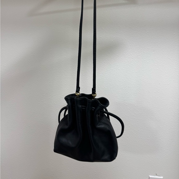 Clare v drawstring tote - Picture 2 of 10